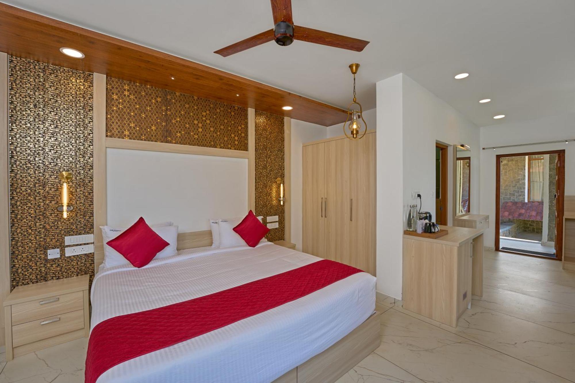 The Planet Munnar Hotel Suryanelli Ngoại thất bức ảnh