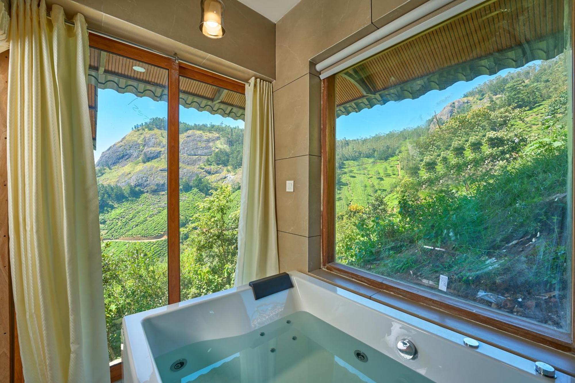 The Planet Munnar Hotel Suryanelli Ngoại thất bức ảnh