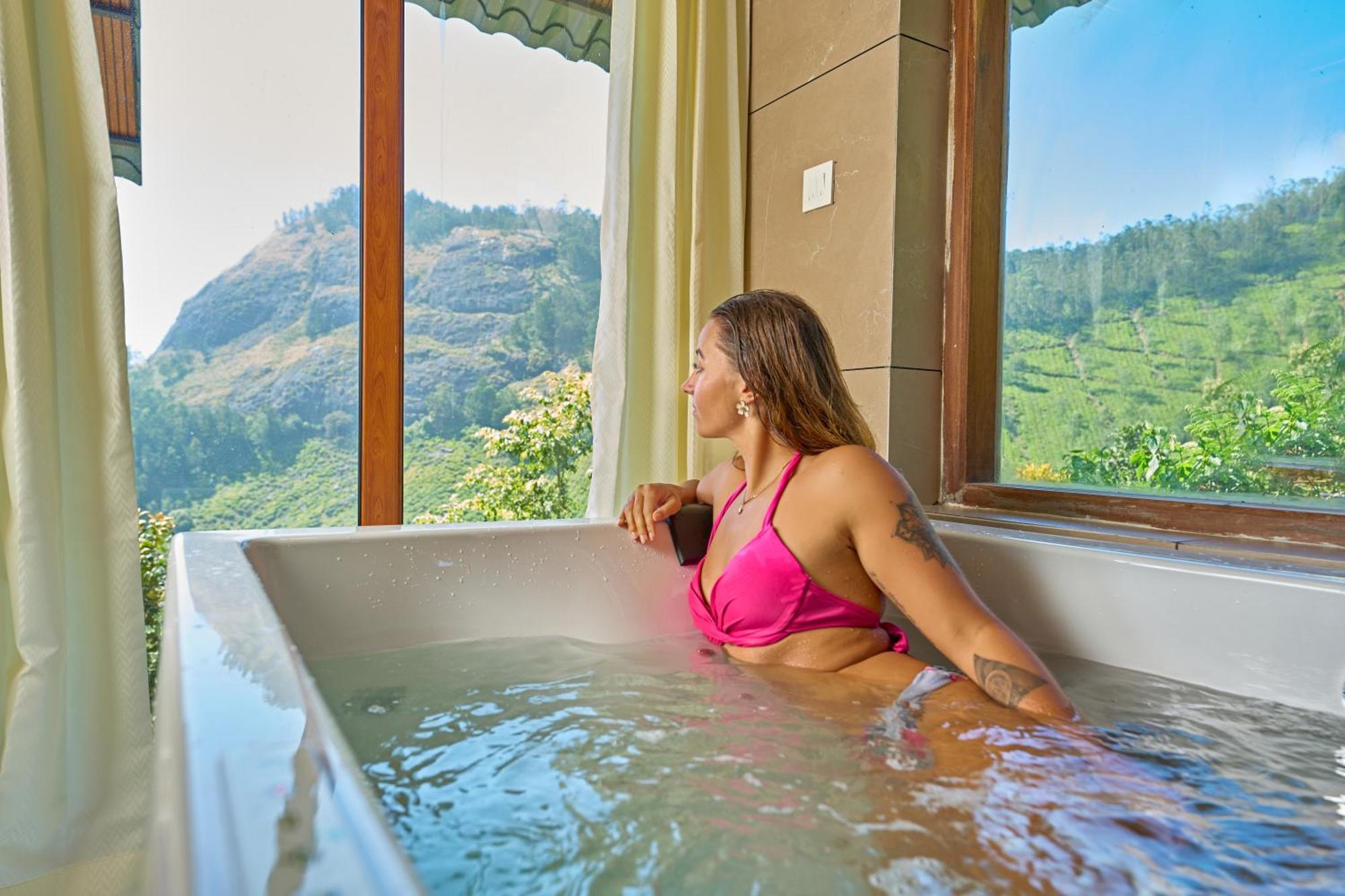 The Planet Munnar Hotel Suryanelli Ngoại thất bức ảnh